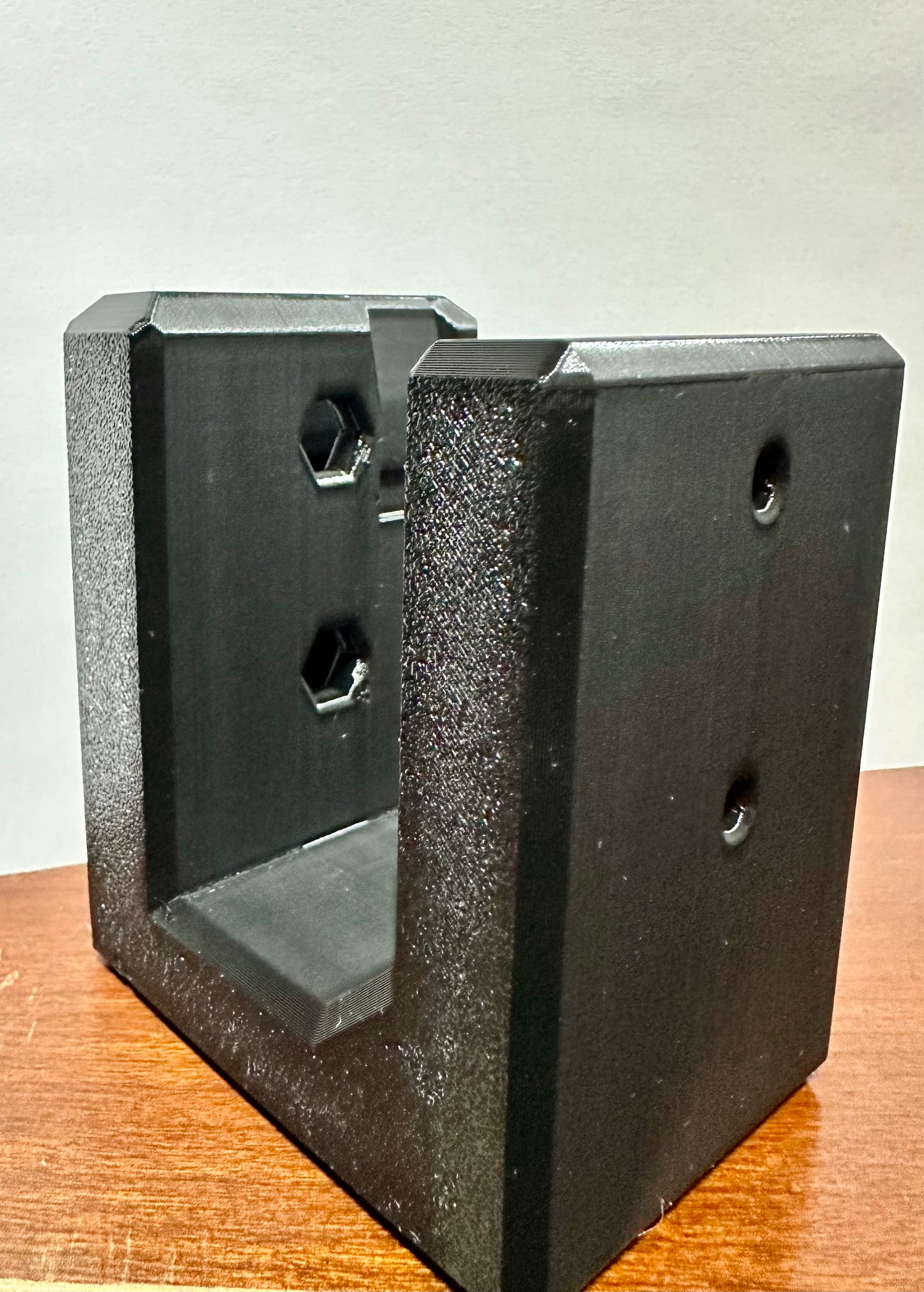 AR Style Magazine Wall Mount
