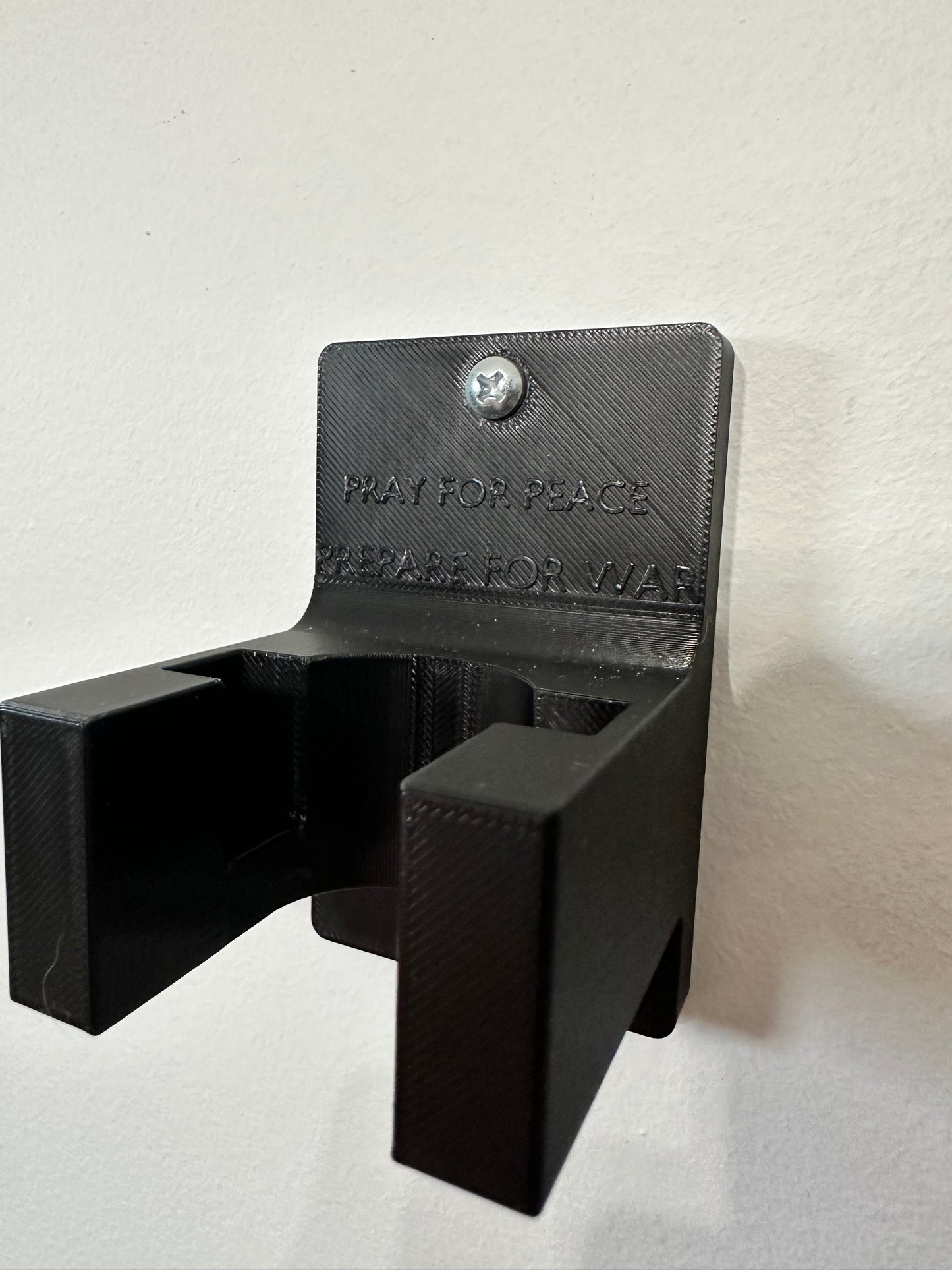 AR15 Wall Mount
