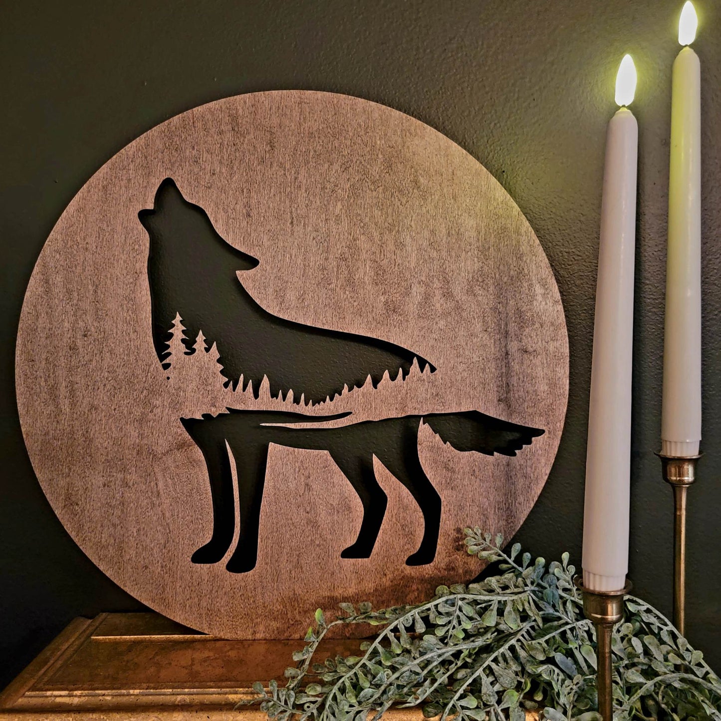Wolf Tree Line Wall Art 15" Circular