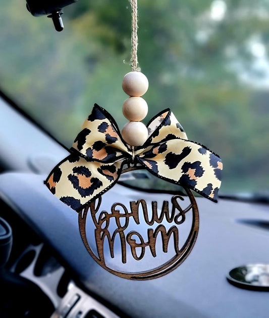 Car Charm- Bonus Mom